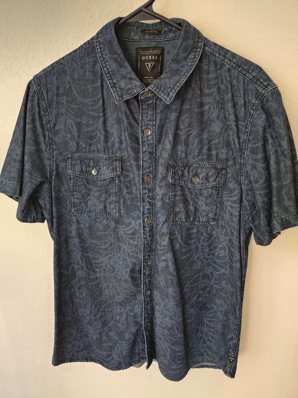 GUESS Men’s Slim Fit Blue Graphic Cotton Button Up Shirt Large